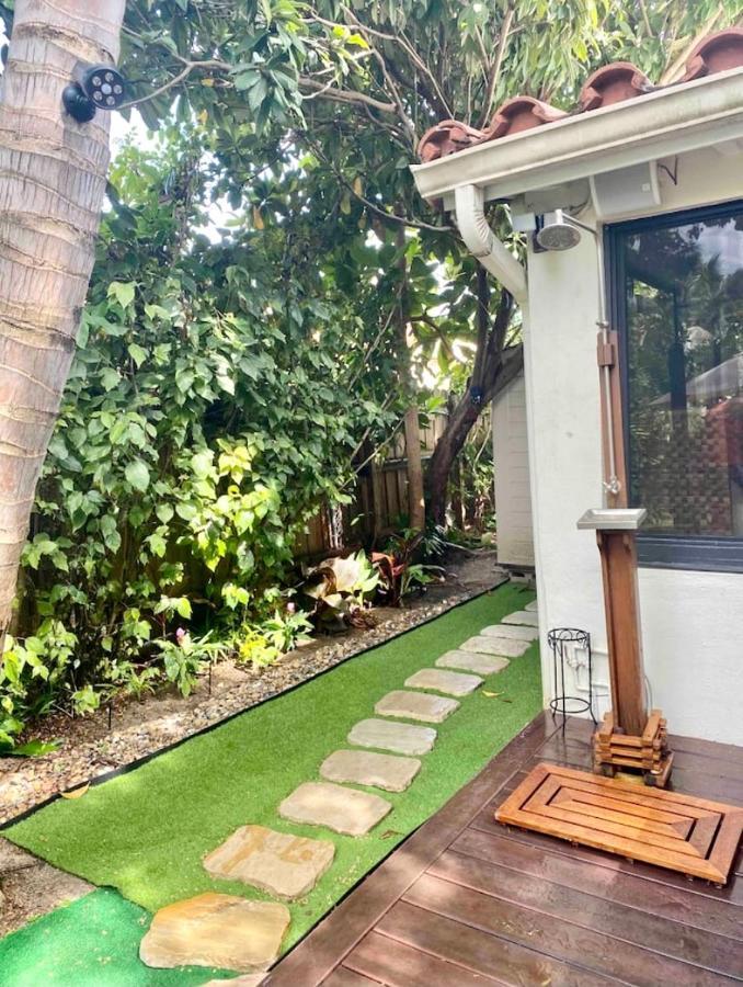 Entire Private Beautiful 2 Bedroom Plus Den House With Gated Front&Back Yard And Free Parking 10Min Drive To Miami Beach Ngoại thất bức ảnh