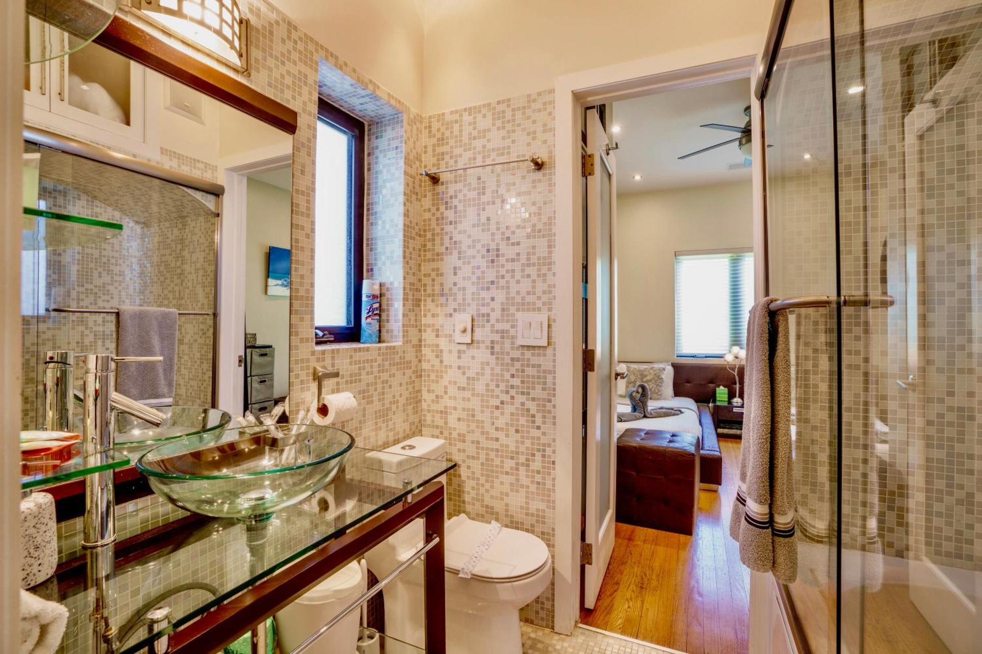 Entire Private Beautiful 2 Bedroom Plus Den House With Gated Front&Back Yard And Free Parking 10Min Drive To Miami Beach Ngoại thất bức ảnh